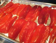 Baked bell peppers for the winter